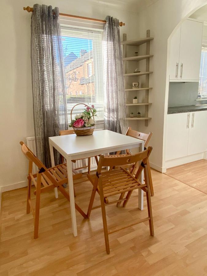 Cosy Cottage With Free Parking Close To Airport Эдинбург Экстерьер фото